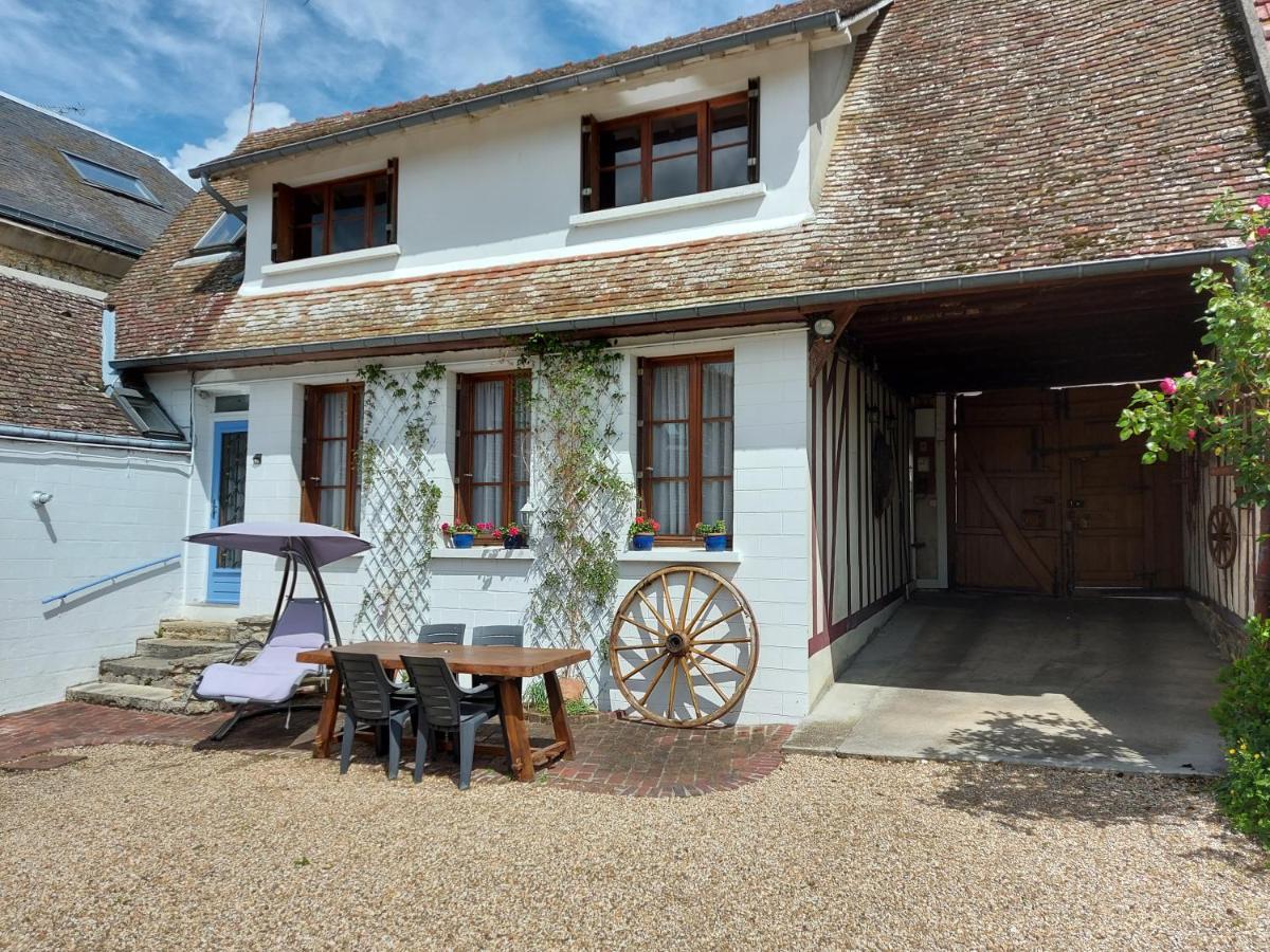 Chez Robins Villa Trie-Château Buitenkant foto